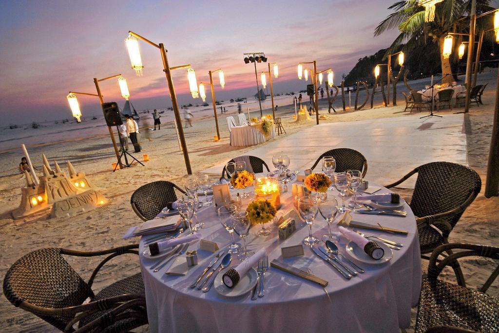 Fridays Boracay Beach Resort Balabag  Eksteriør billede