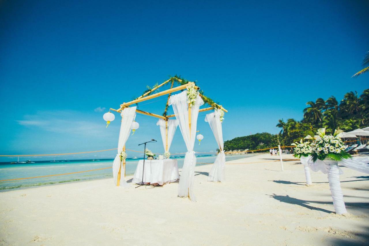 Fridays Boracay Beach Resort Balabag  Eksteriør billede